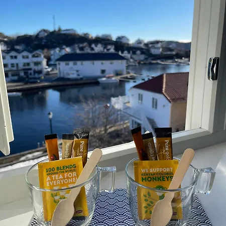 Kragero Hotell * 크라제로