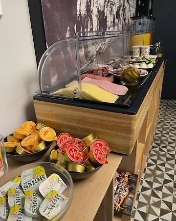 Kragero Hotell * 크라제로